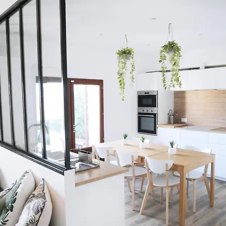 Pied Dans L'o 2 Apartment